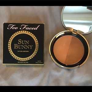 NIB Too Faced Sun Bunny Luminous Bronzer